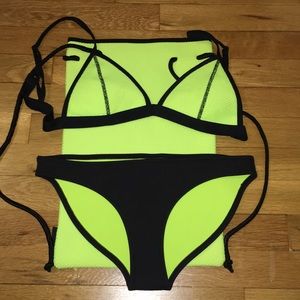 Triangl Bikini w/ bag